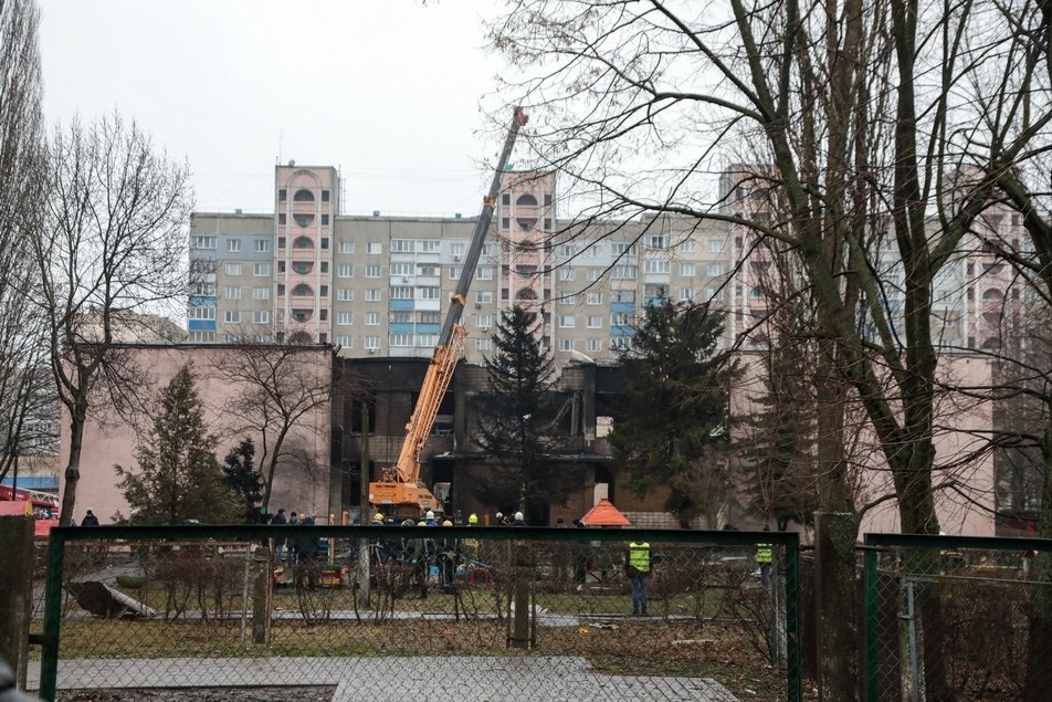 У Броварах розбирають завали після падіння гвинтокрила