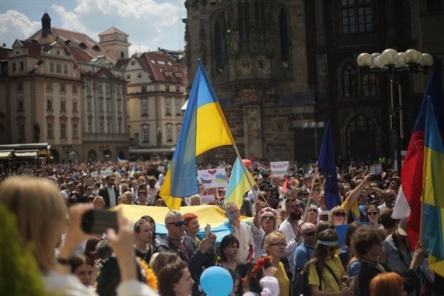 Прага. Парад вишиванок